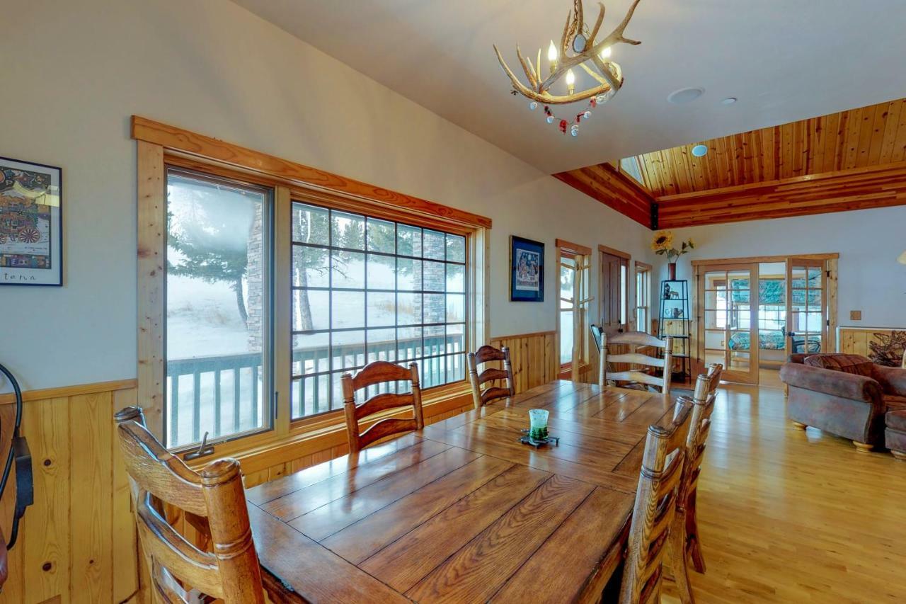 Antler Ridge Villa บิกสกาย ภายนอก รูปภาพ