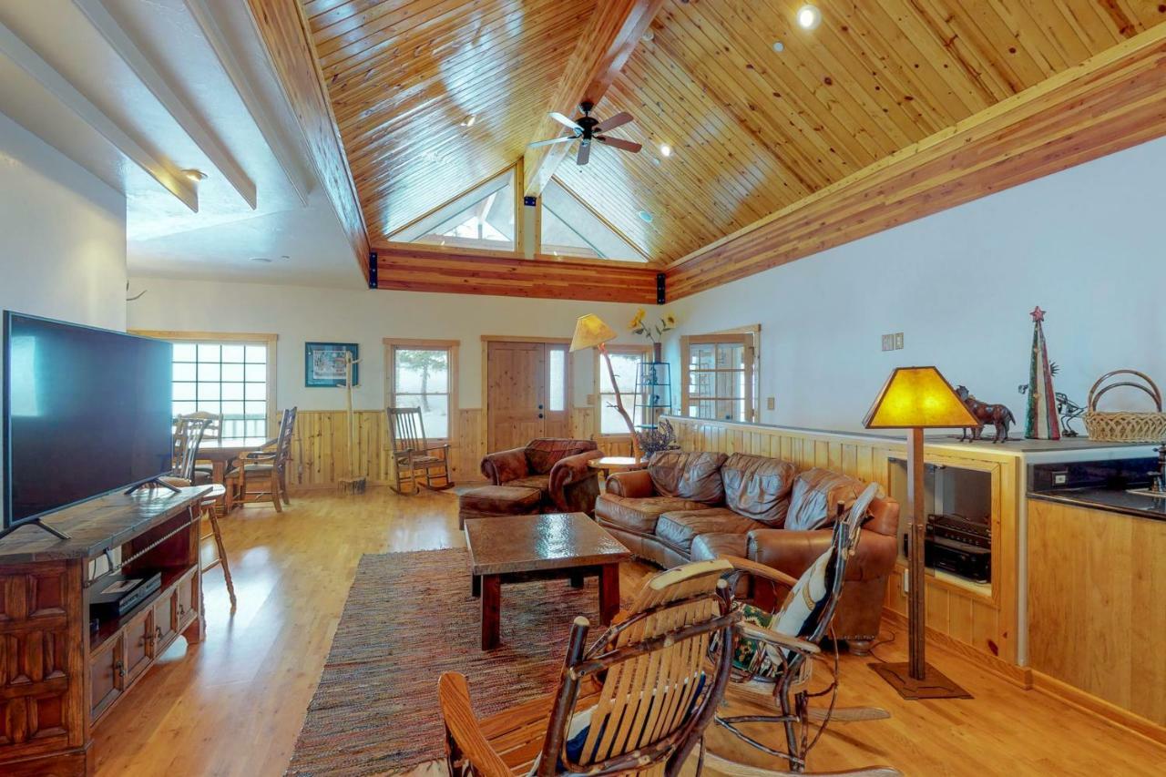 Antler Ridge Villa บิกสกาย ภายนอก รูปภาพ