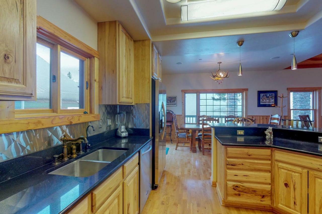 Antler Ridge Villa บิกสกาย ภายนอก รูปภาพ