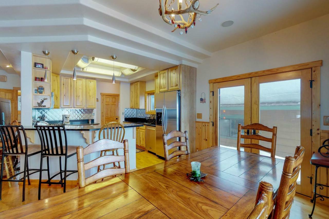 Antler Ridge Villa บิกสกาย ภายนอก รูปภาพ