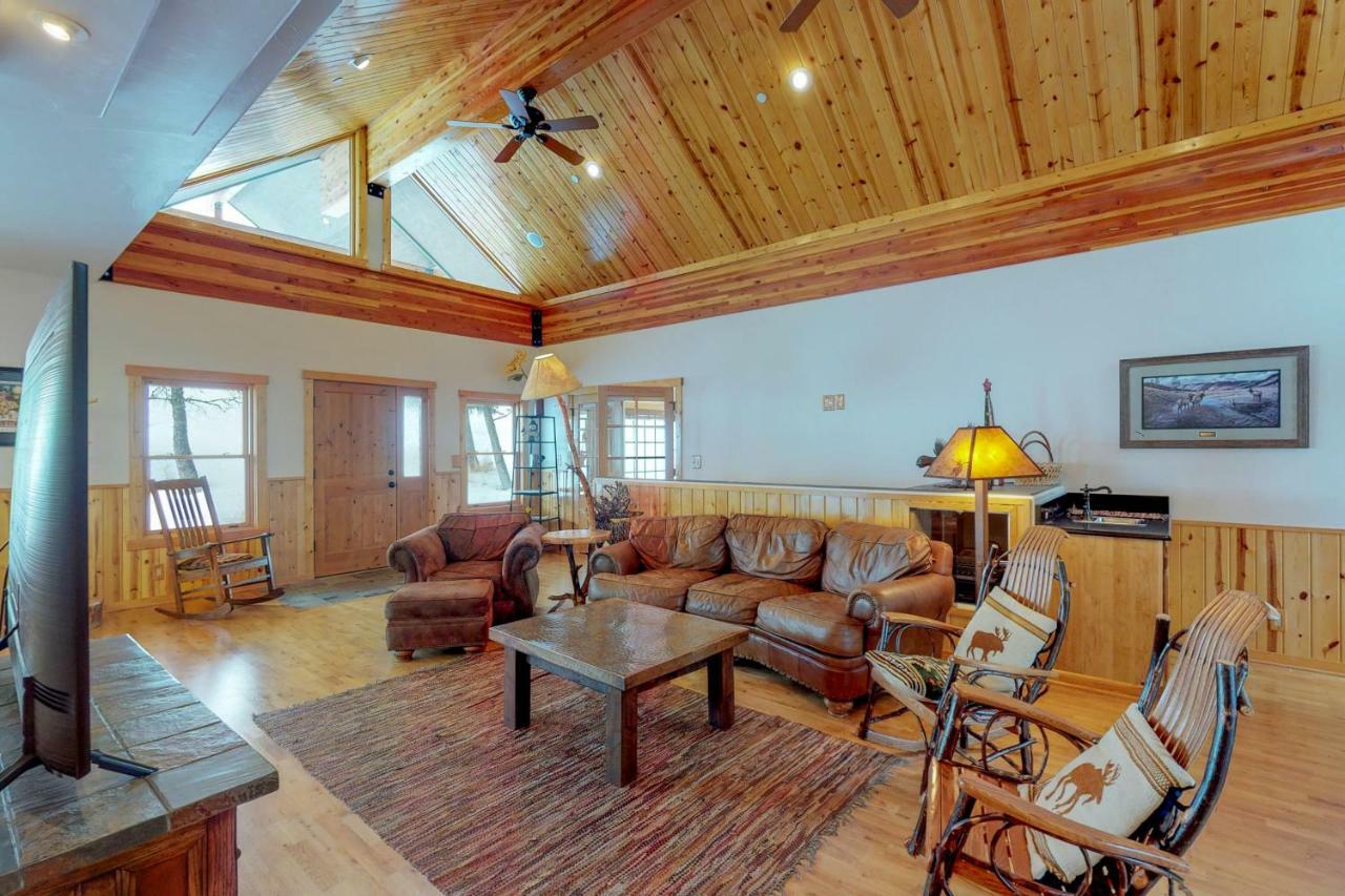 Antler Ridge Villa บิกสกาย ภายนอก รูปภาพ